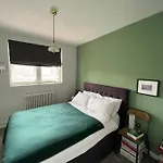 Contemporary 1Bd Flat Wbalcony - Stoke Newington!