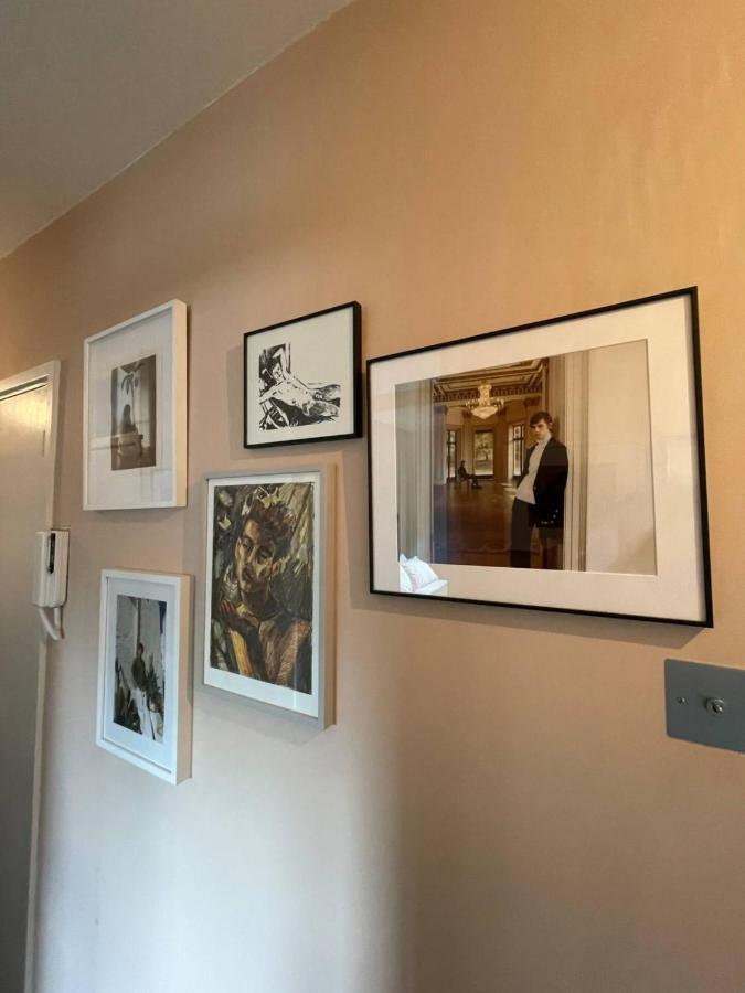 Contemporary 1bd Flat Wbalcony - Stoke Newington!