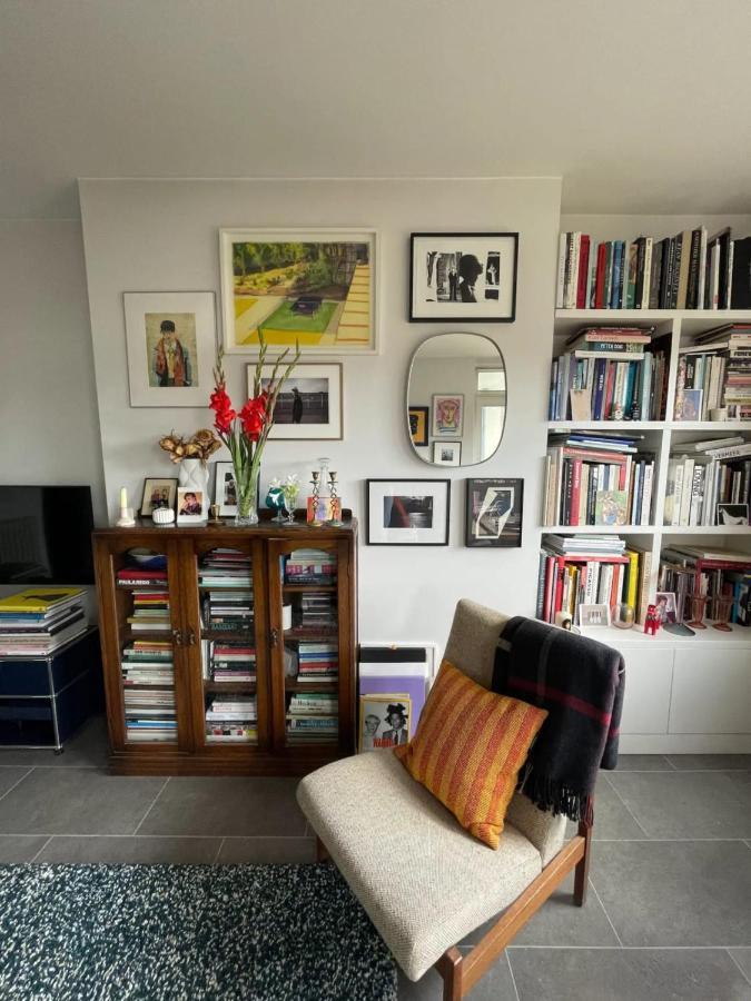 Contemporary 1bd Flat Wbalcony - Stoke Newington! Appartamento Londra