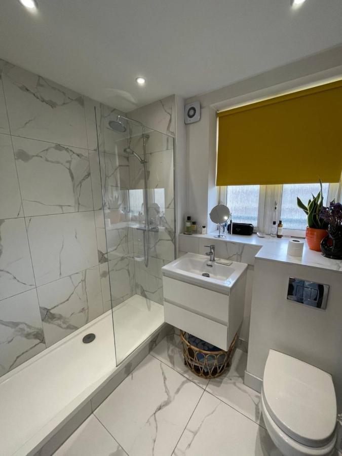 Appartamento Contemporary 1bd Flat Wbalcony - Stoke Newington! Londra