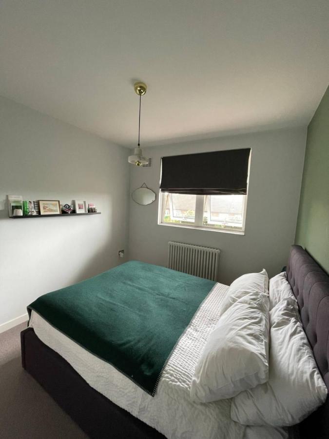 Contemporary 1bd Flat Wbalcony - Stoke Newington! London